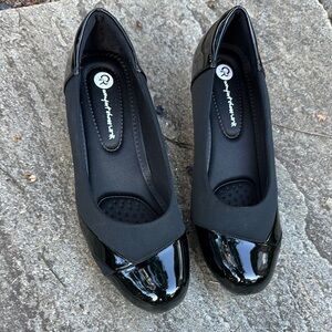 NWOB Ortho+Rest heels